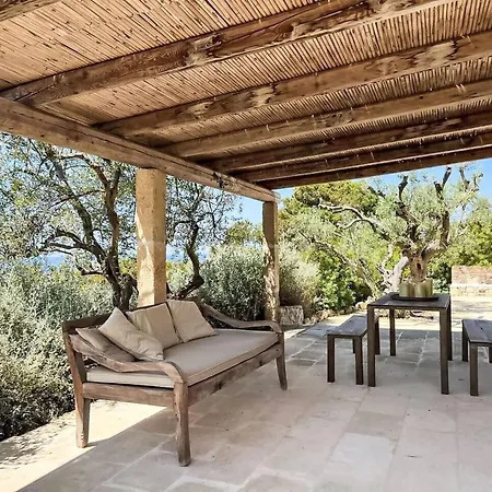 Luxury - Trullo Dei Silvi By Interhome *